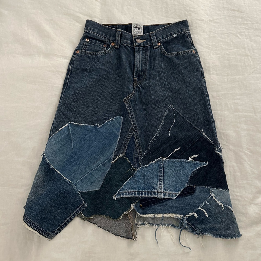 one of one American Butt Levi’s Denim Midi Skirt